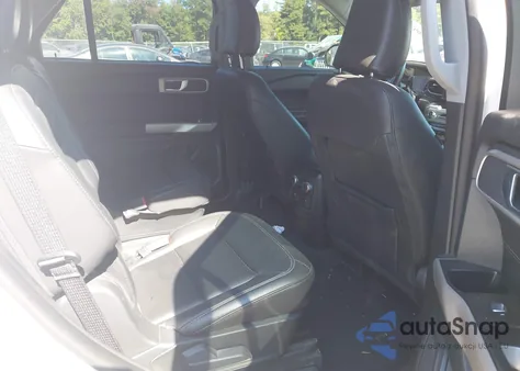 2022 Ford Explorer Xlt z USA, uszkodzony, nr VIN 1FMSK8DH4NGC44827